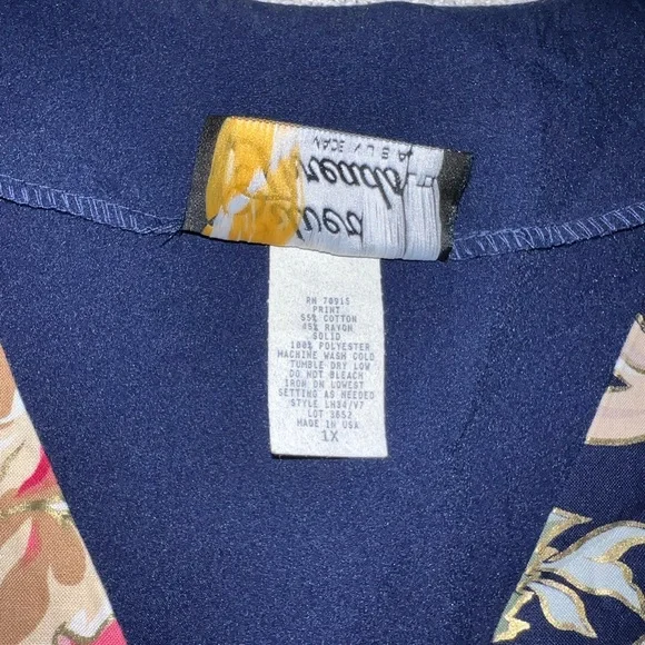 Vintage Silver Threads 1X Floral Vest Navy Made in USA Cottagecore - Picture 6 of 9